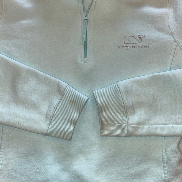 Vineyard Vine Women’s Shep Shirt, size Small - Picture 6 of 7